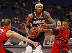 离谱！新奥尔良鹈鹕清晨强势反弹赛前广东宏远备战NBA常规赛，菲尼克斯太阳状态回暖备战西甲的简单介绍