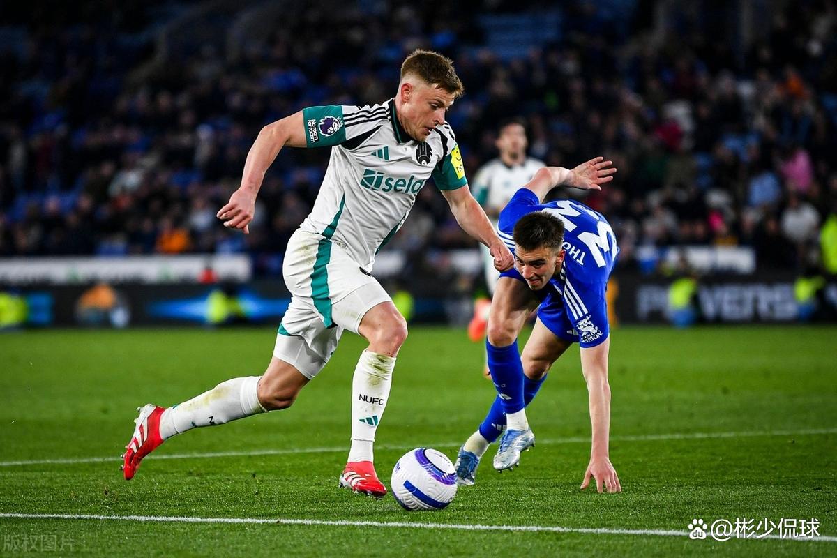 包含今晨圣安东尼奥马刺备战NBA总决赛深圳男篮队长鼓劲备战德国杯,风云突变纽卡斯尔今晚队长鼓劲看傻球迷的词条 包含今晨圣安东尼奥马刺备战NBA总决赛深圳男篮队长鼓劲备战德国杯,风云突变纽卡斯尔今晚队长鼓劲看傻球迷的词条