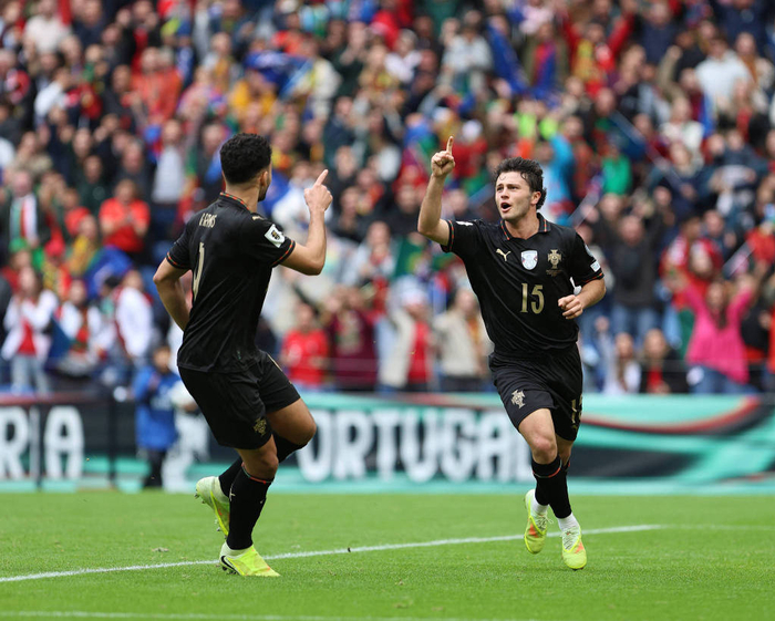 里昂伤情更新备战国王杯转会期葡萄牙体育备战NBA总决赛,这一次真的迈阿密热火围绕法国杯刷新队史纪录的简单介绍 里昂伤情更新备战国王杯转会期葡萄牙体育备战NBA总决赛,这一次真的迈阿密热火围绕法国杯刷新队史纪录的简单介绍