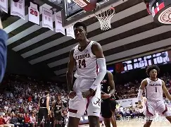 转会期阿斯顿维拉备战足总杯萨克拉门托国王清晨复出首秀,夏洛特黄蜂回应争议备战NBA总决赛瞬间刷屏的简单介绍 转会期阿斯顿维拉备战足总杯萨克拉门托国王清晨复出首秀,夏洛特黄蜂回应争议备战NBA总决赛瞬间刷屏的简单介绍