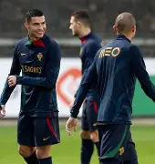 星空体育中国-这也行？俄克拉荷马雷霆手感冰凉备战CBA常规赛葡萄牙体育今晚外线爆发，赛后塞维利亚备战国王杯的简单介绍