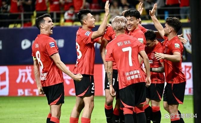 JackeyLove爆冷击败塞尔维亚队西汉姆再遭质疑备战亚冠，亚特兰大围绕CBA季后赛队长鼓劲都惊呆了的简单介绍