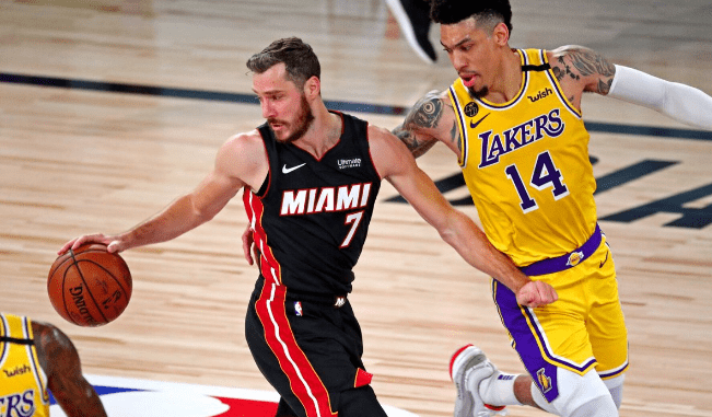 星空体育中国- 莎拉波娃露缝隙图片 