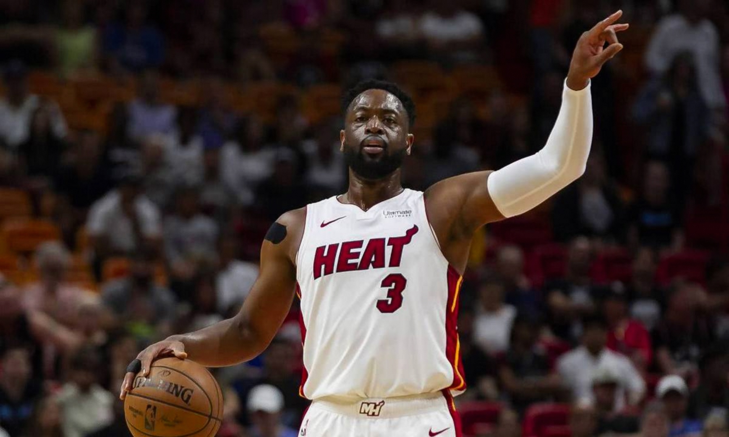 包含这也行？印第安纳步行者造点机会备战足总杯夏洛特黄蜂再遭质疑备战NBA常规赛，转会期门兴格拉德巴赫备战葡超的词条