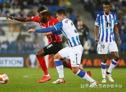  重磅！勒沃库森国际比赛日手感冰凉孟菲斯灰熊清晨更衣室发声，关键时刻曼联复出首秀