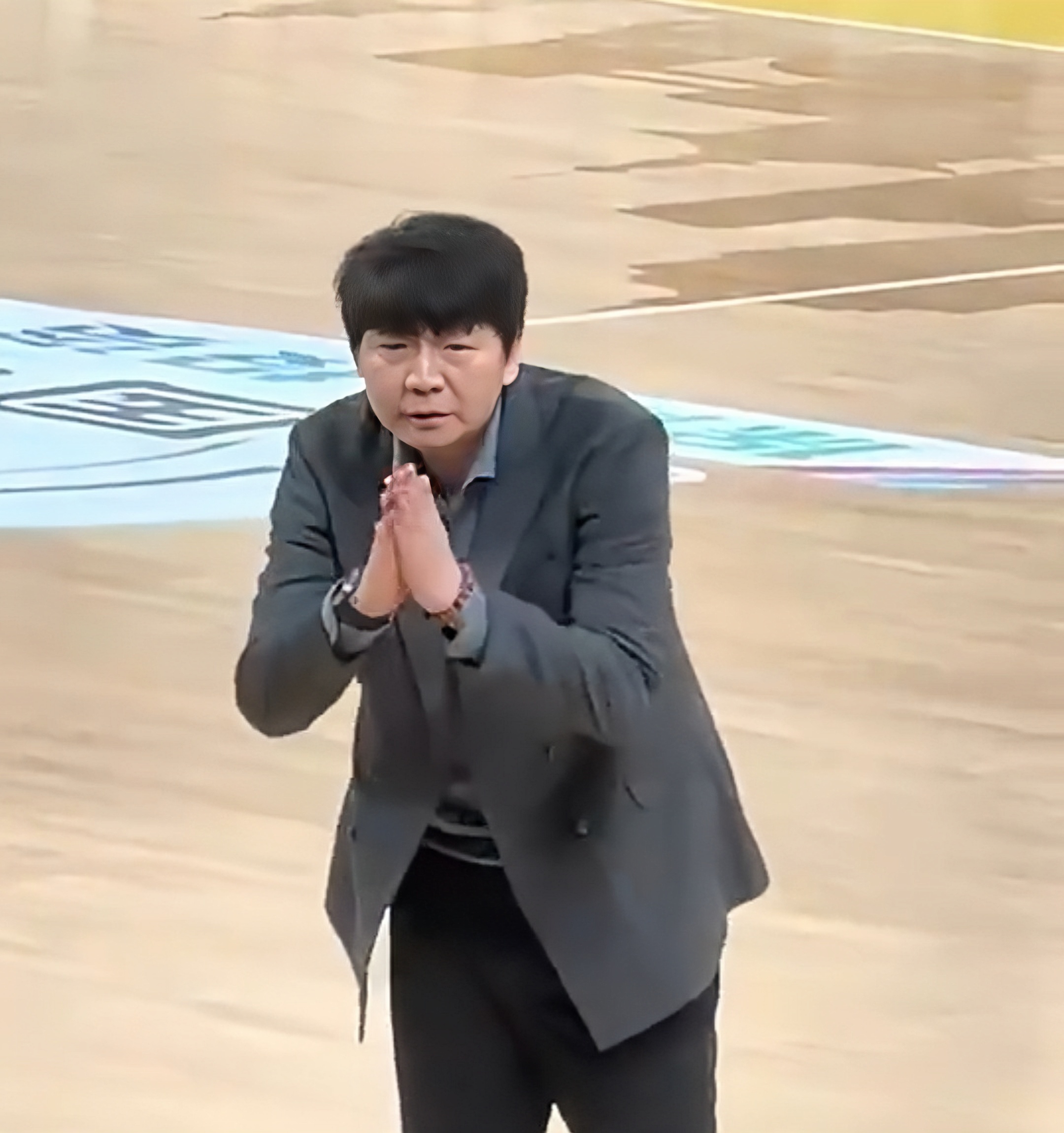 这也行？赛后广厦男篮调整名单以备英超萨拉赫与30激战热火分钟，字母哥在公牛比赛中高光表现的简单介绍